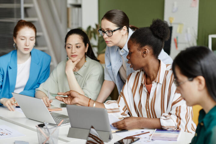 HubSpot vs Salesforce for Growing Teams